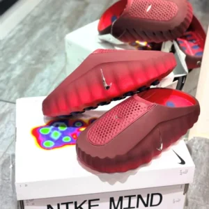 Nike Mind 001 Team Red